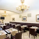 Palazzo Guardati Отель 4*
