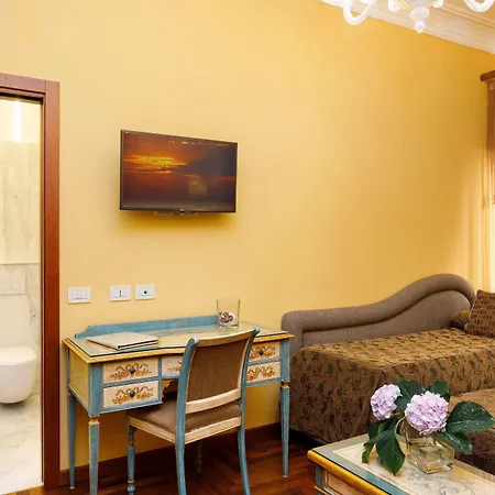 Palazzo Guardati 4* סורנטו