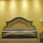 Palazzo Guardati 4*