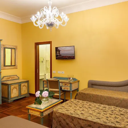 Palazzo Guardati Hotel