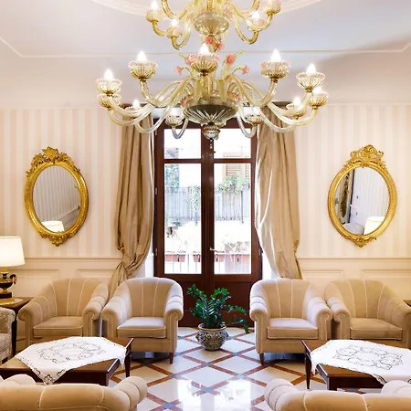 Palazzo Guardati 4*