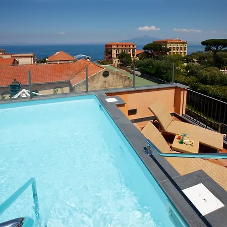 Palazzo Guardati Hotel 4*