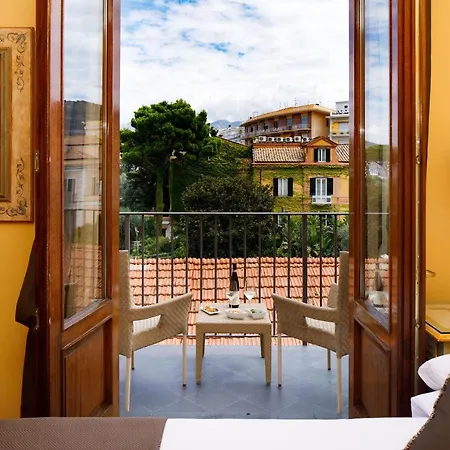 מלון Palazzo Guardati